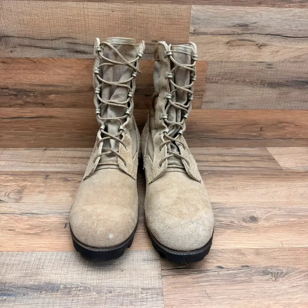 Vintage Wellco RO Search men size 9.5 Desert Combat Boots Tan Suede Military